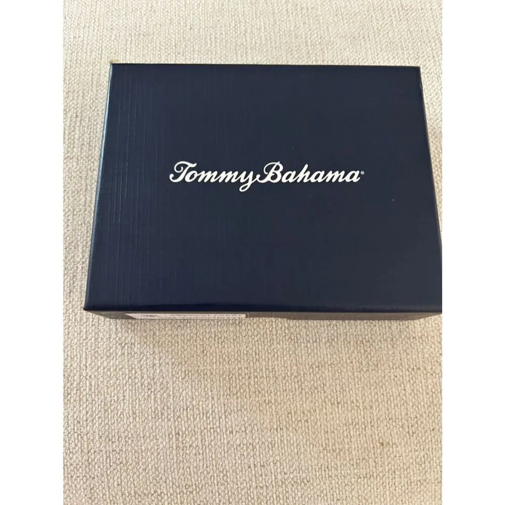 Tommy Bahama leather credit card holder lace details with gift box, Brown, NWT